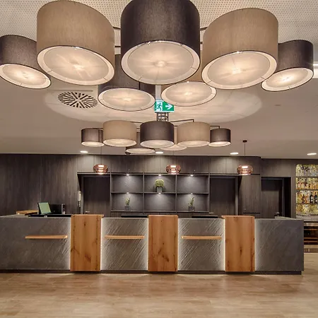 Western Hotel 3*