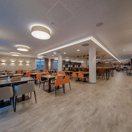 Western Hotel 3*