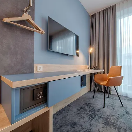 Western Hotel 3*