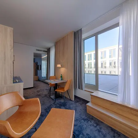 Western Hotel 3*