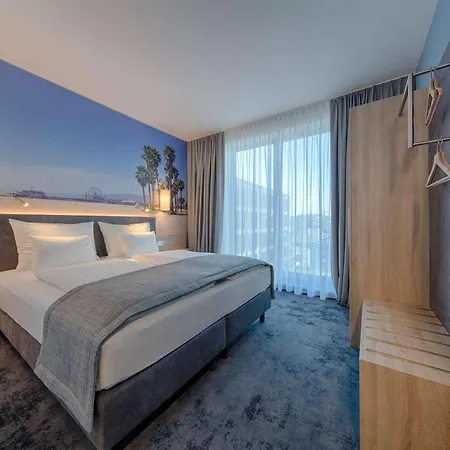 Hotell Western 3*