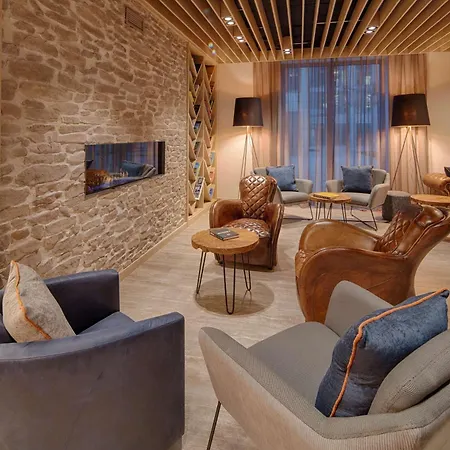 Western Hotel 3*