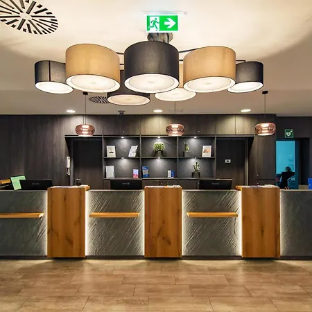 Western Hotell 3*
